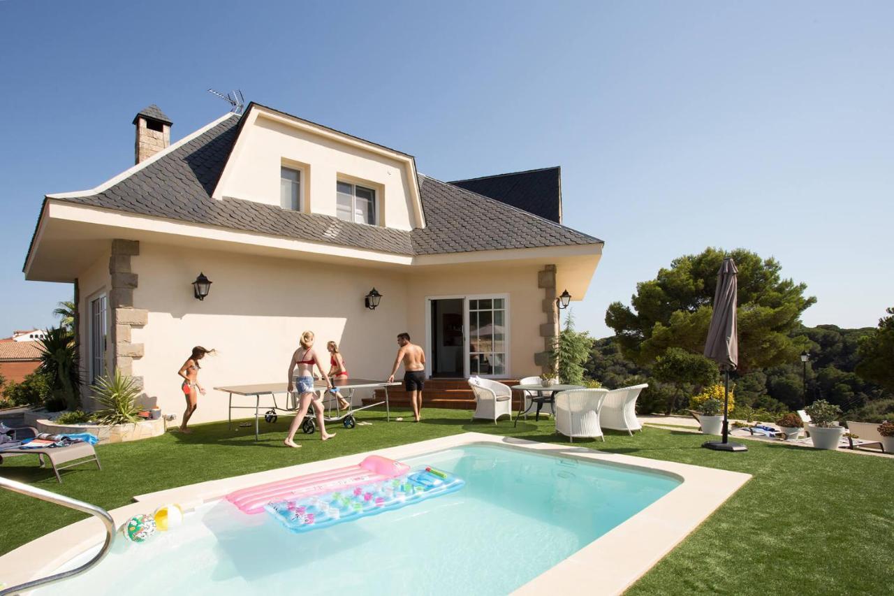 Homestay Villa Estrella - Costa Brava กาเลญา ภายนอก รูปภาพ