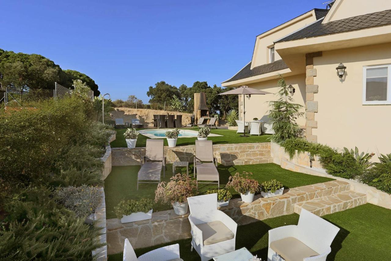 Homestay Villa Estrella - Costa Brava กาเลญา ภายนอก รูปภาพ